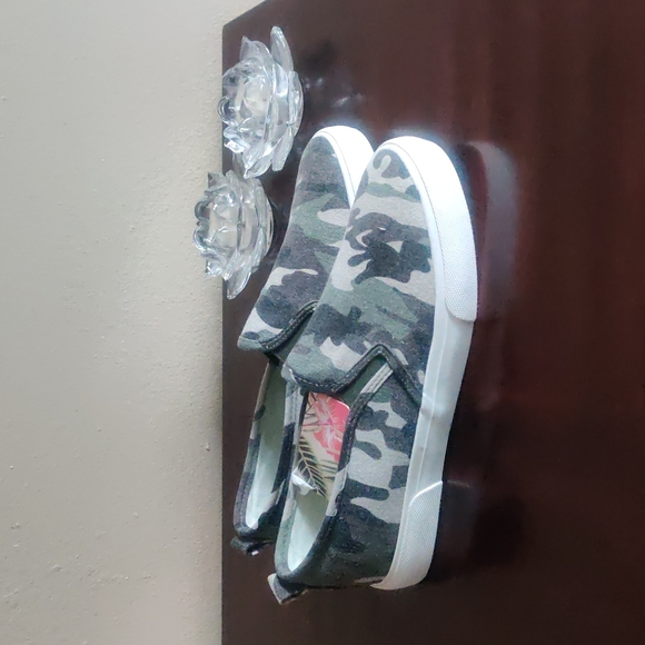 Tommy Bahama Shoes - Tommy Bahama Camo Shoes #9